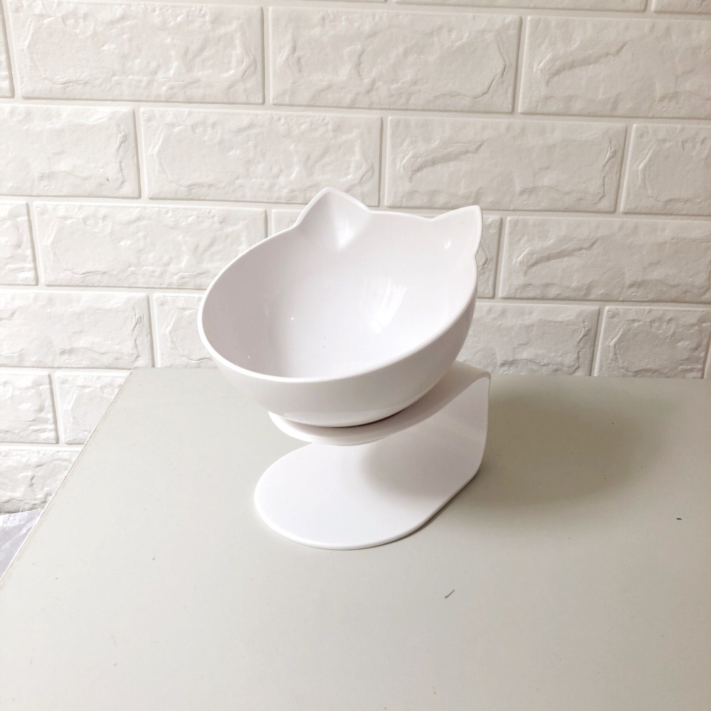 New Inclined Food Bowl - The Pawfect Bargains